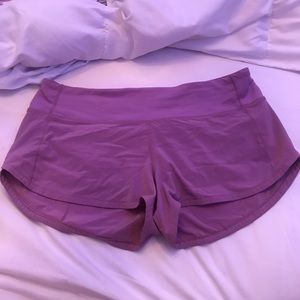 Lululemon Speed up shorts 2.5”